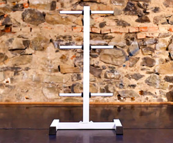 Stojak na obciążenia biały, 117 cm