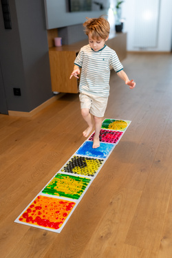 Ścieżka sensoryczna - sensoryczne płytki z cieczą fakturowe 30 cm 6 szt